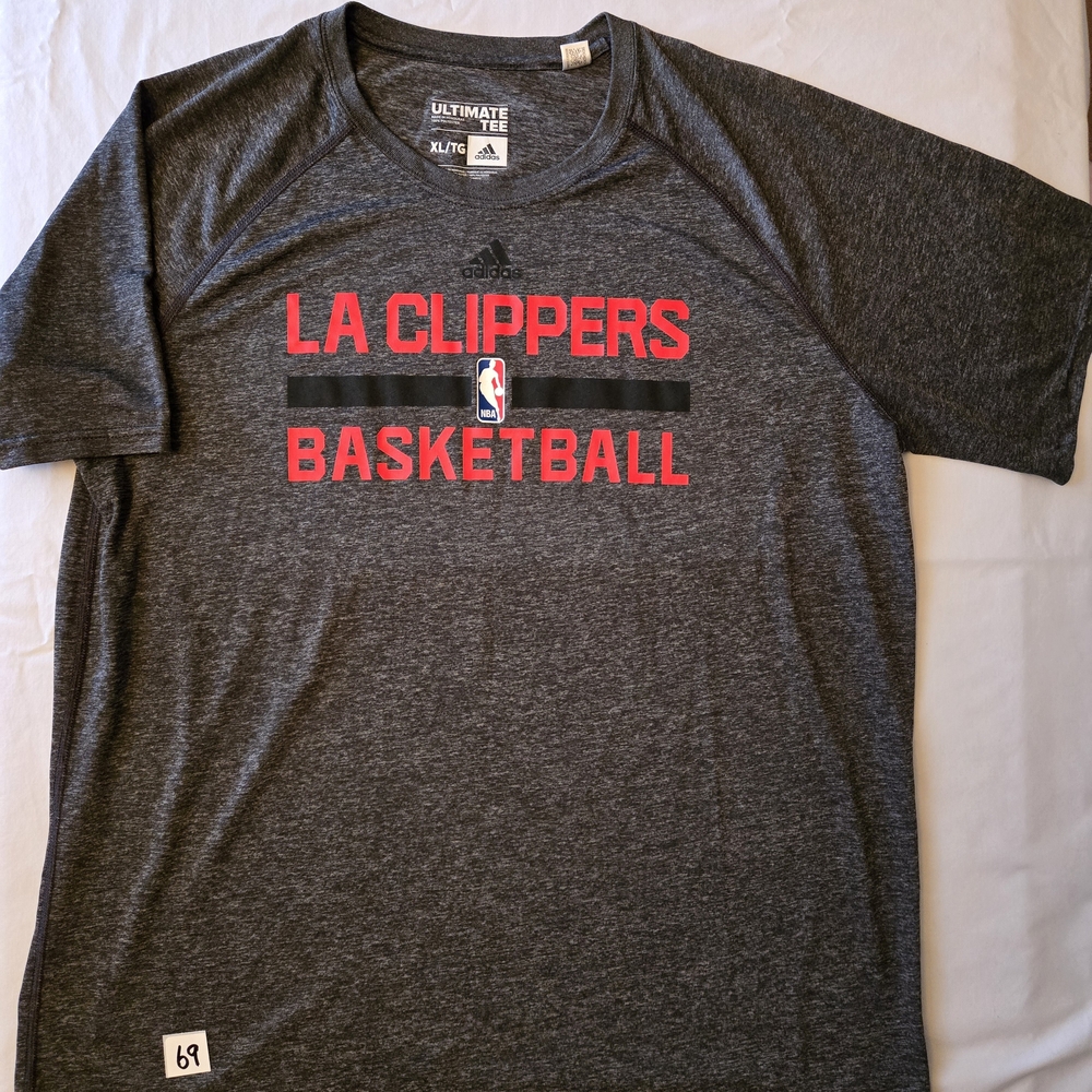 Adidas LA Clippers Basketball Tee - Dark Gray with Red Logo